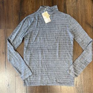 🆕 Hem &‎ Thread Blue Mock Neck Turtle SZ LG